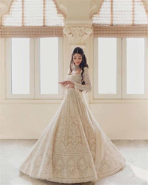 Alanna Panday - Alanna Panday shares latest photos of her all-white wedding with long-term ...