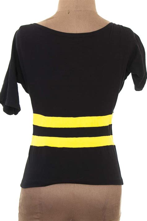 Top / Camiseta color Negro - Excentric Fashion | Closeando