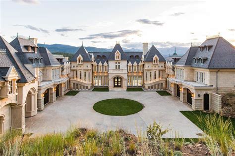 Grand Chateau Residence In The Colorado Rocky Mountains