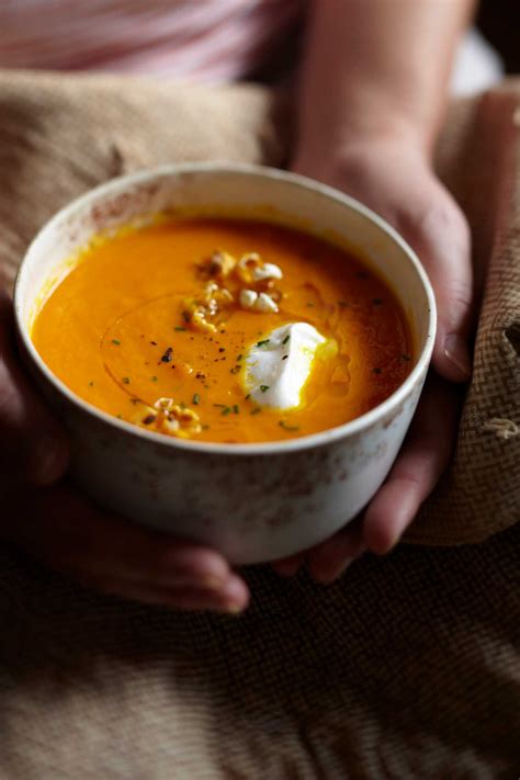 Recipe: Carrot Soup with Chives and Popcorn