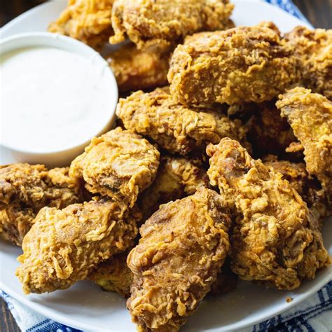 Crispy Fried Chicken Wings