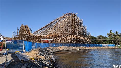 The Parkz Update: Leviathan wooden roller coaster nears completion at Sea World | Parkz - Theme ...