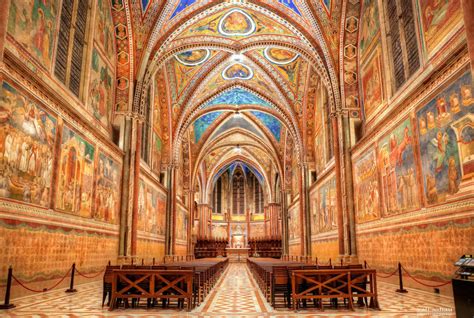 Guide To the Basilica of St. Francis of Assisi in Italy