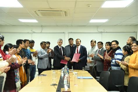 IIM Jammu inks a pact with Shri Mata Vaishno Devi University, Katra for Research Collaboration