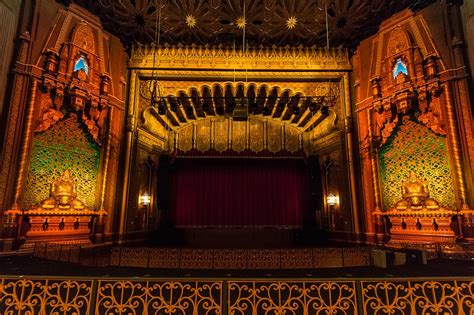 Fox Theater - Oakland - Events, Things to Do in Oakland - Concert Hall ...