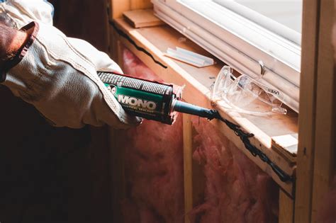 5 Lifehacks to Caulking the Smooth and Mess-Free Way • QSA