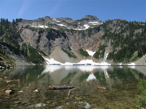 Silver Lake─Precious body of water above old mining district – HIke of the Week