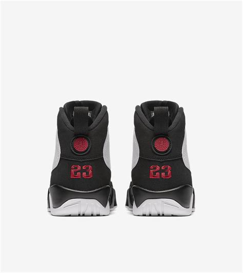 Air Jordan 9 "Space Jam" OG | Soleracks