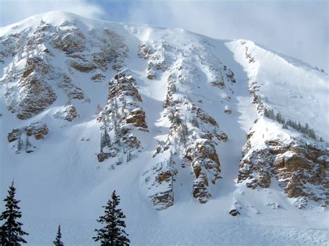 Alta, UT Report: Filled In And Firing at 416" of Snowfall Already ...