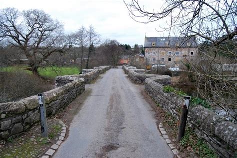 Across Staverton Bridge © Paul Hutchinson :: Geograph Britain and Ireland