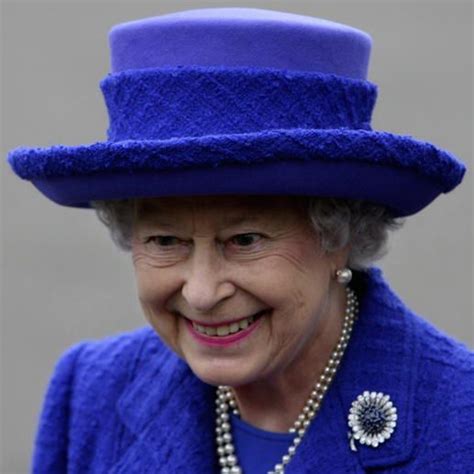 Famous Royal Brooches From Queen Elizabeth II’s Collection - News18