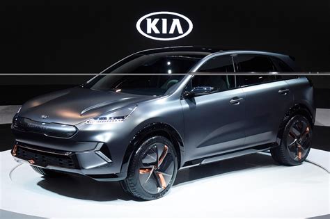 Kia Niro EV concept at CES: 238 miles of range from 64-kwh battery