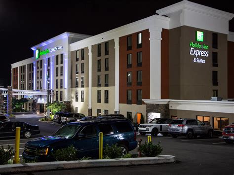 Holiday Inn Express & Suites Nashville Southeast - Antioch Hotel in ...