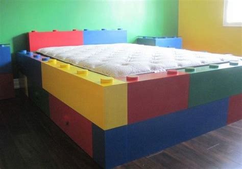 8 Best Lego-Themed Bedroom Ideas