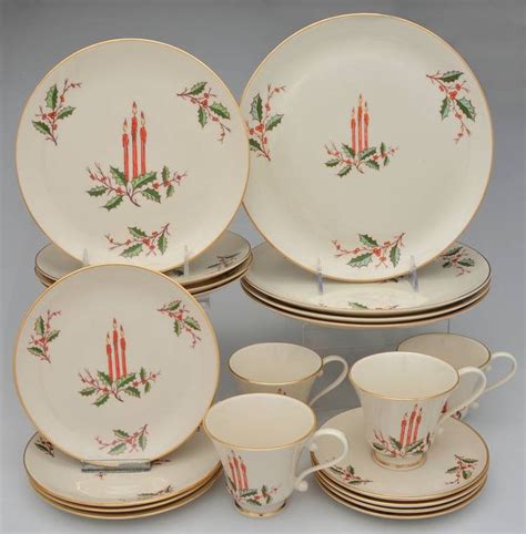 Pin on Christmas dinnerware