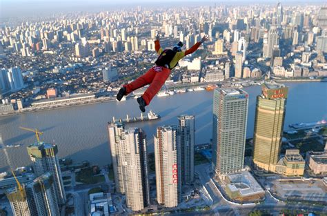 7 Most Extreme BASE Jumping Destinations in the World | MapQuest Travel