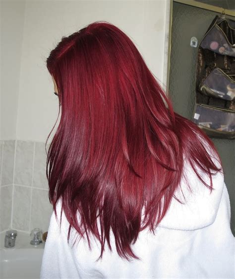 More red hair | Cherry hair, Hair styles, Red hair inspo