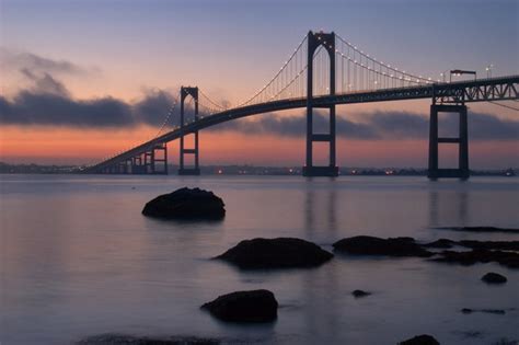 Claiborne Pell Bridge, Jamestown (with Map & Photos)