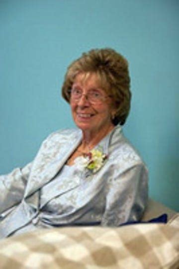 Jeanette Ester Sturrett Obituary - Gainesville Sun