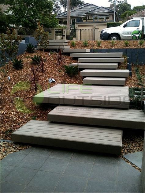 floating outdoor deck stairs - Google Search | Outdoor stairs, Garden ...