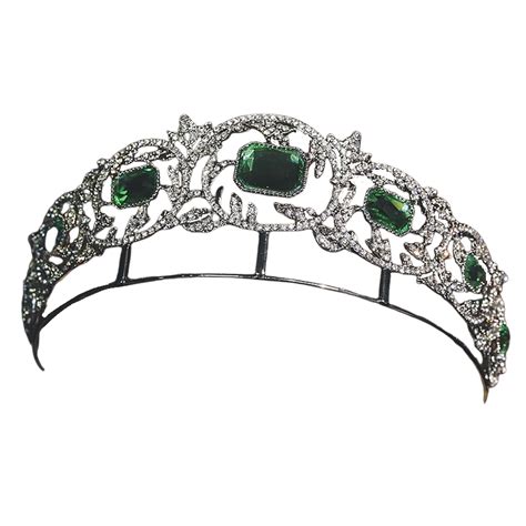 Archduchess Isabella's Peridot and Diamond Tiara Replica – The Royal ...