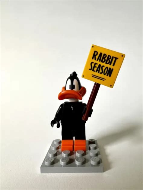 LEGO MINIFIGURES: LOONEY Tunes - Daffy Duck EUR 8,32 - PicClick FR