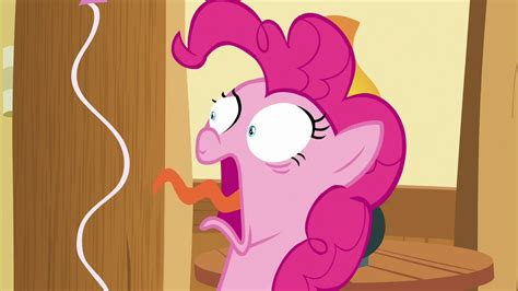 Image - Pinkie Pie screaming in fright S6E15.png | My Little Pony Friendship is Magic Wiki ...