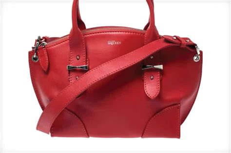 Top more than 83 branded hand bag super hot - in.cdgdbentre