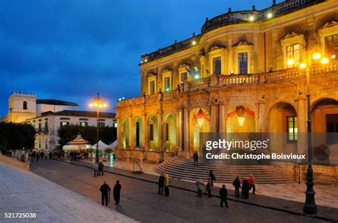 925 Noto Baroque Architecture In Sicily Stock Photos, High-Res Pictures ...