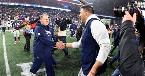 Mike Vrabel Complicating New England Patriots' Bill Belichick Decision ...