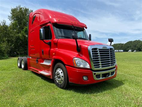 2017 Freightliner Cascadia