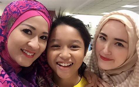 FOTO: Okie Agustina dan Istri Pasha 'Ungu' Akur : Okezone Celebrity