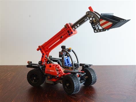 LEGO Technic 42061 Telehandler (414101423) ᐈ Köp på Tradera