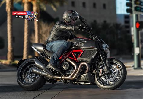 Ducati Diavel in Carbon or Titanium | MCNews