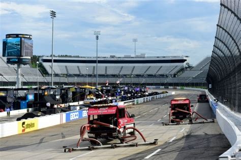 @nascarcasm recaps Martinsville night race in photos | NASCAR