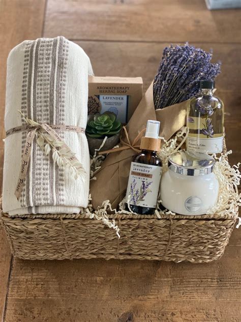 Lavender Gift Basket/luxury Spa Lover Gift/wellness - Etsy