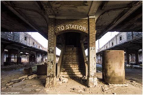 The Forgotten Staircases of Abandoned Buildings [PHOTOS] | HuffPost Canada