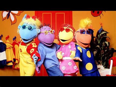 Tweenies theme song 🎵 - YouTube