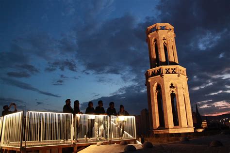 Evening tours of Santa Maria del Mar church | Things to do in Barcelona