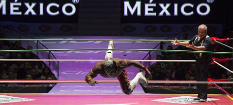 Lucha Libre at Arena México - Bloomberg