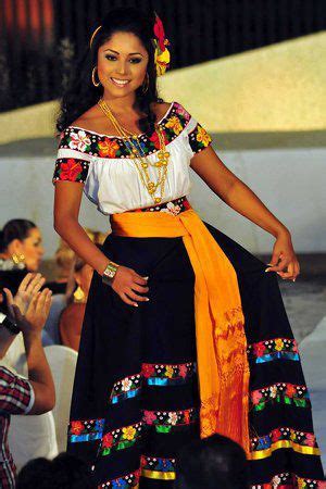 Pin on (MEXICO) TRAJES TRADICIONALES