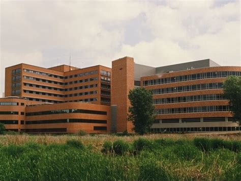 Park Nicollet Methodist Hospital in Saint Louis Park, MN - Rankings ...