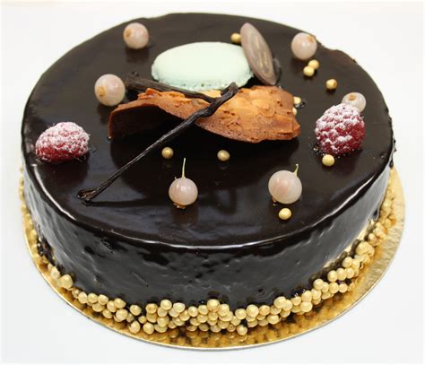 File:Chocolate mousse cake 2.jpg - Wikimedia Commons