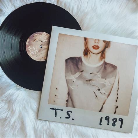 Taylor Swift: Taylor Swift Reputation Vinyl Orange