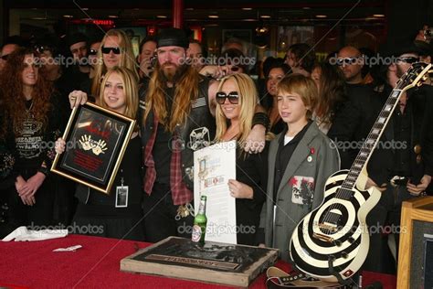 Zakk Wylde and his family – Stock Editorial Photo © s_bukley #16578225