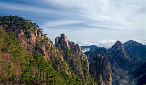 File:Huangshan pic 4.jpg - Wikimedia Commons