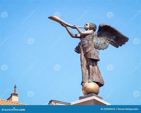 Angel of Uzupis statue editorial stock image. Image of lithuaniaapril - 229590024