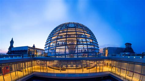 Reichstag Dome – Bing Wallpaper Download