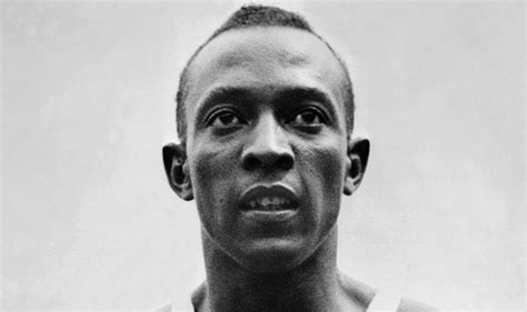 Jesse Owens - Biography and Facts