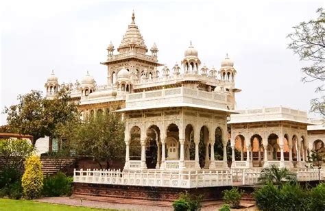 Jaswant Thada Jodhpur: History, Facts, Timings, Guide, & Information